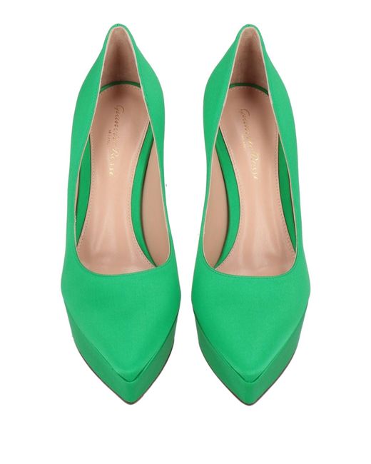 Gianvito Rossi Green Pumps