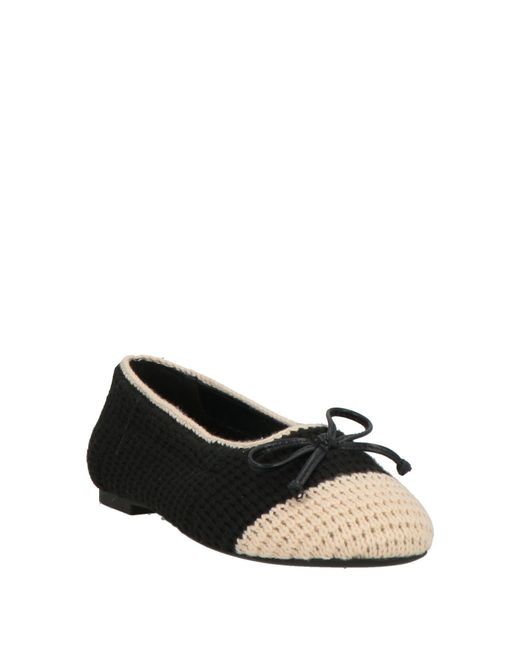 Steve Madden Black Ballet Flats