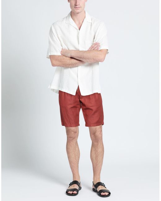 Eleventy Red Shorts & Bermuda Shorts for men