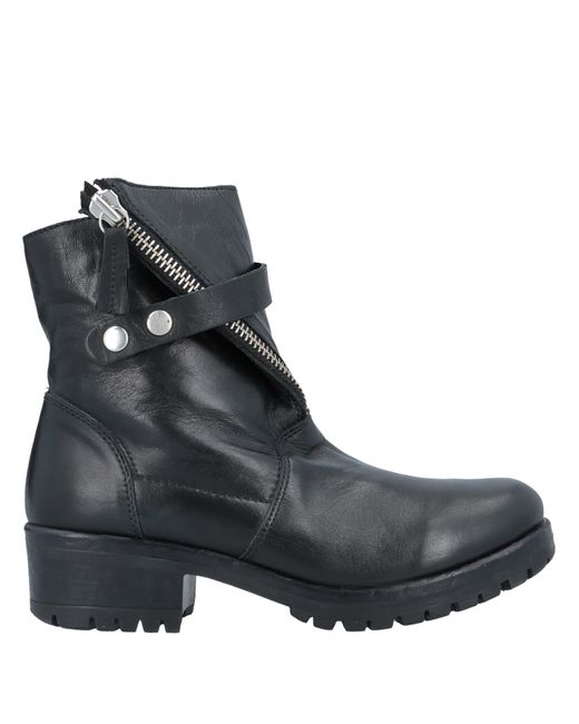BUENO Black Ankle Boots