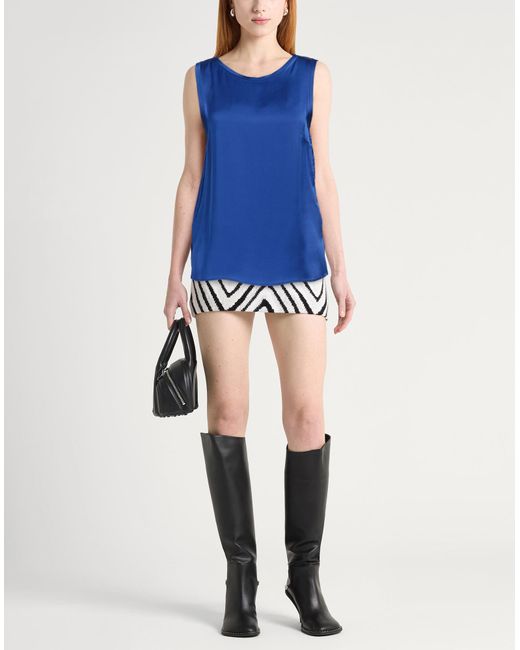 Caractere Blue Top