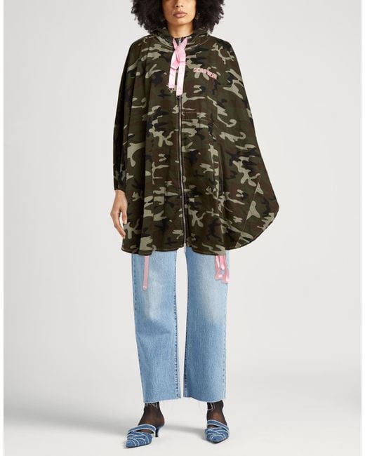 Gcds Multicolor Cape