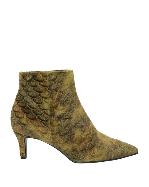 Ultrachic Green Ankle Boots