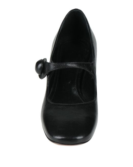 A.Bocca Black Pumps