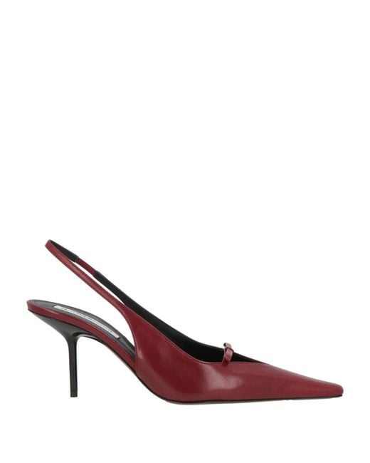 Victoria Beckham Purple Pumps