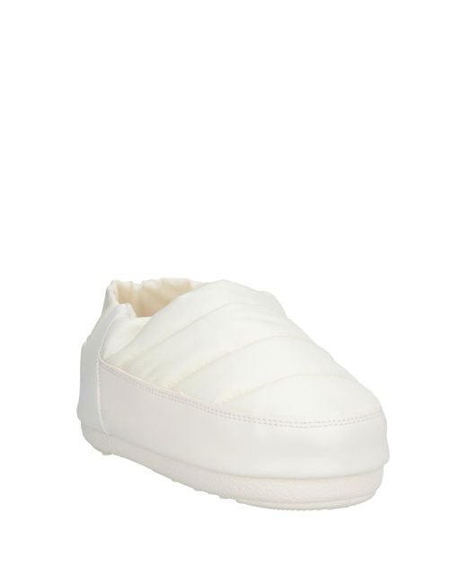Moon Boot White Trainers