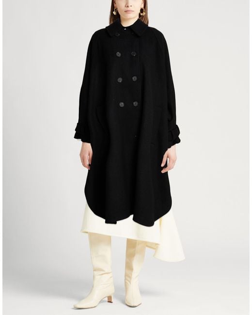 Kaos Black Coat