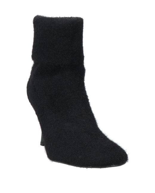 Lola Cruz Black Ankle Boots