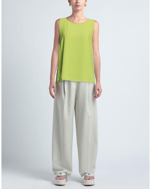Clips Green Top