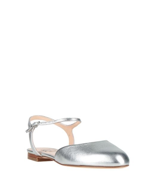 Agl Attilio Giusti Leombruni White Ballet Flats