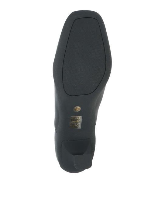 Emanuélle Vee Black Pumps Leather