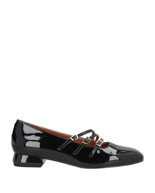 Emanuélle Vee Black Ballet Flats