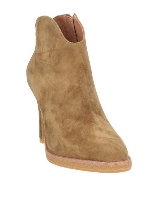 Lola Cruz Brown Ankle Boots