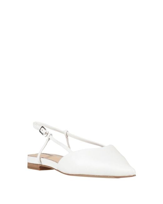 Lola Cruz White Ballet Flats