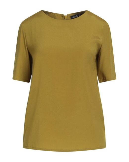 Laura Urbinati Women's Green Top