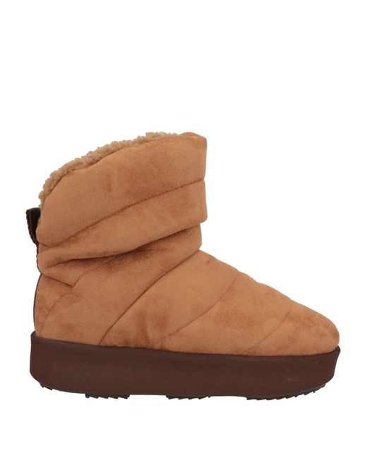PIUMESTUDIO Brown Ankle Boots