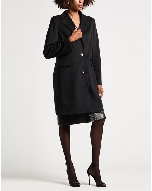 Abrigo Marella de color Black