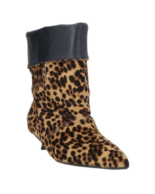 Bottines ROTUE en coloris Brown