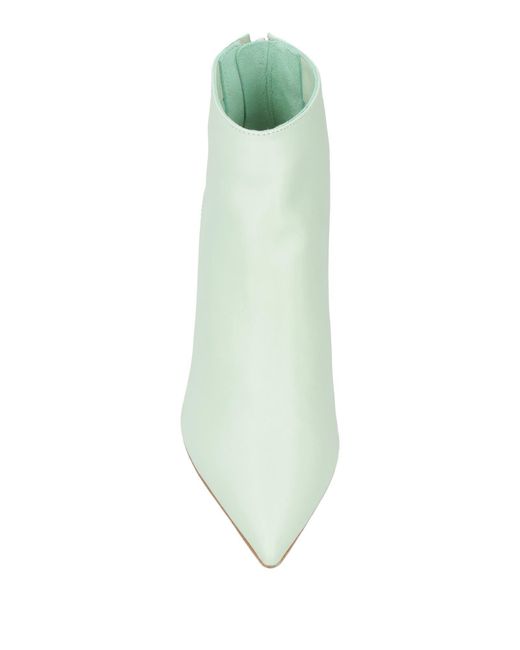 Ovyè Green Ankle Boots