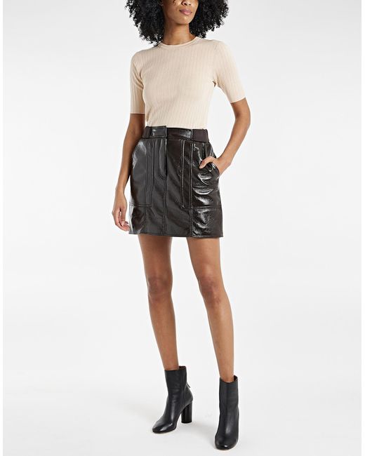 LVIR Black Mini Skirt