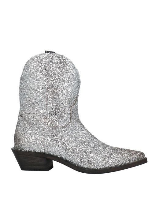 Lemarè Gray Ankle Boots