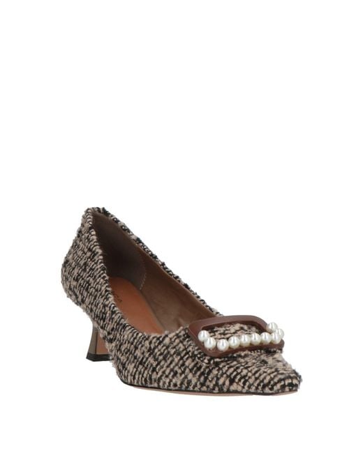 Tosca Blu Metallic Pumps