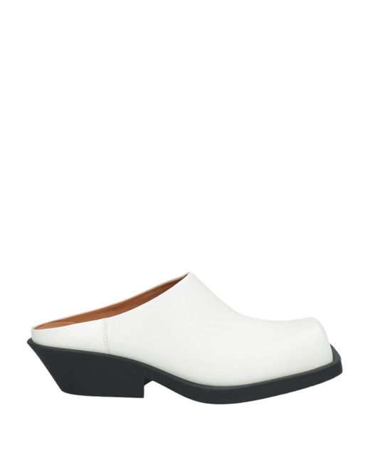 Marni Mules & Clogs in White für Herren