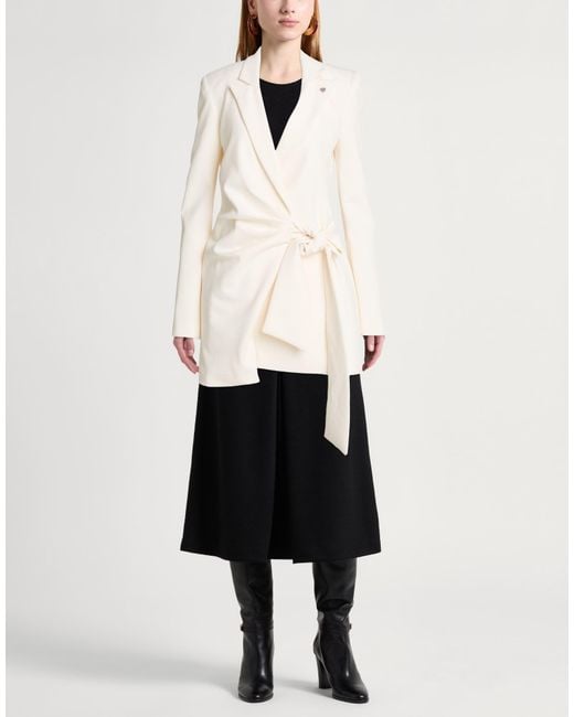 Aniye By White Blazer
