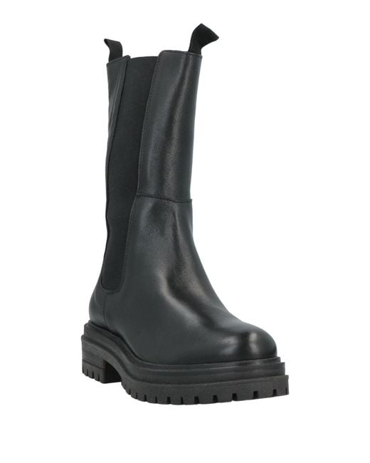 CHAMP DE FLEURS® Black Ankle Boots