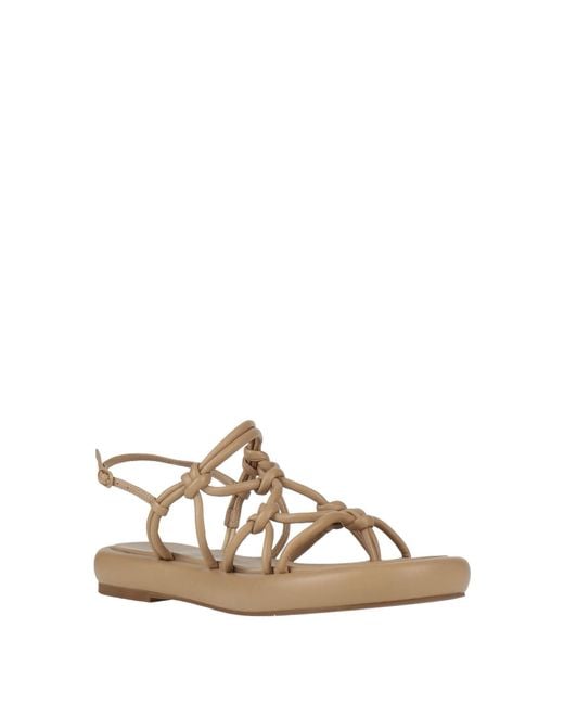 STUDIO AMELIA Natural Thong Sandals