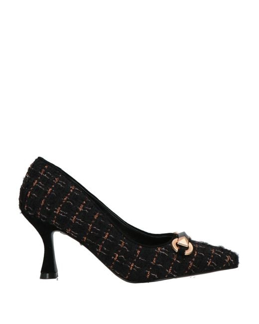 Luciano Barachini Black Pumps