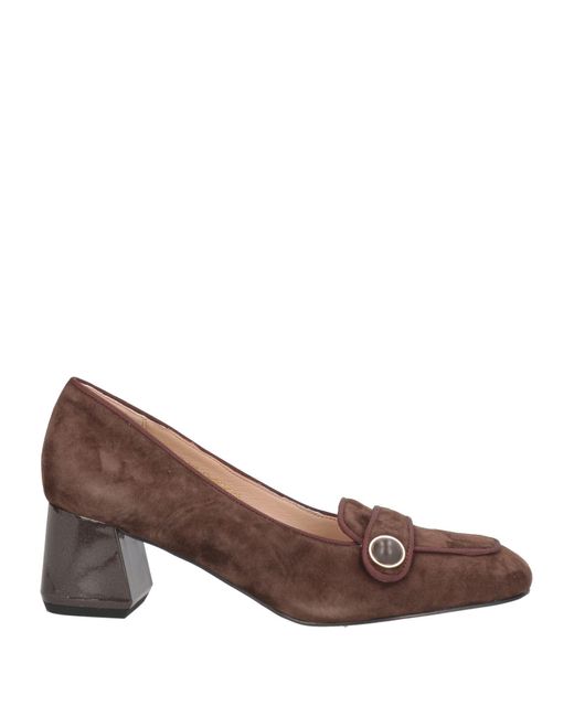 Emanuélle Vee Brown Loafer