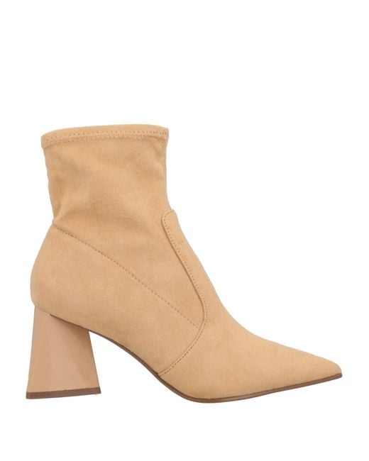 Steve Madden Natural Ankle Boots