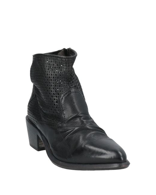 Laura Bellariva Black Ankle Boots Leather