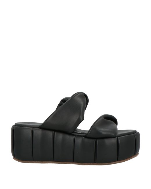 THEMOIRÈ Black Sandals