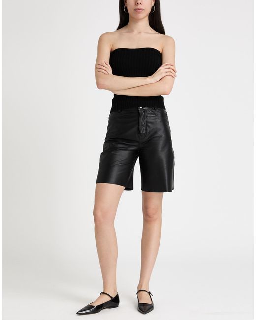 Allude Black Tops
