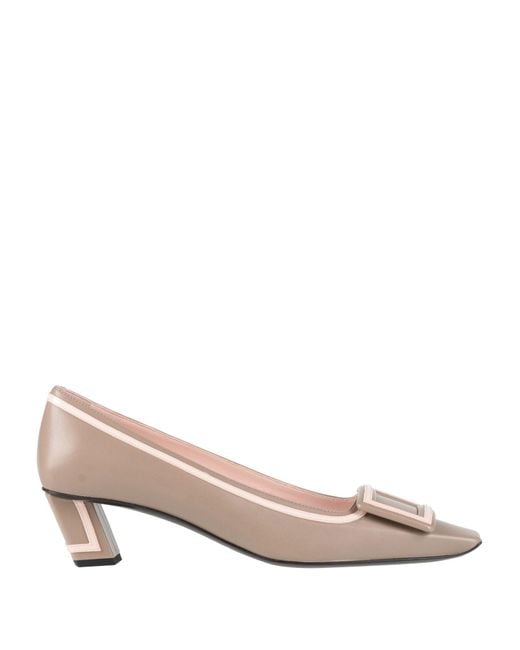 Roger Vivier Pink Pumps