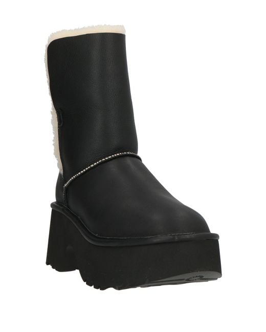 Ugg Black Stiefelette