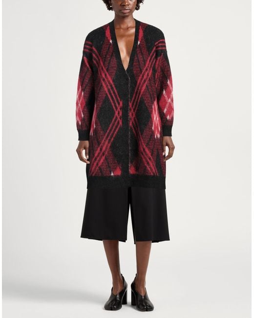 Kaos Red Cardigan