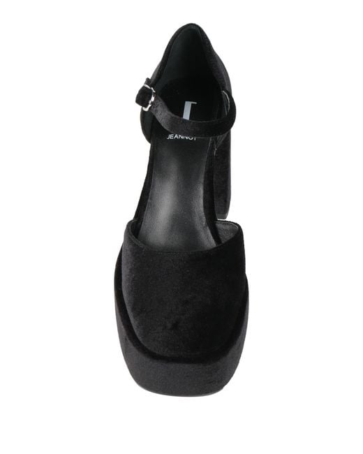 Jeannot Black Pumps