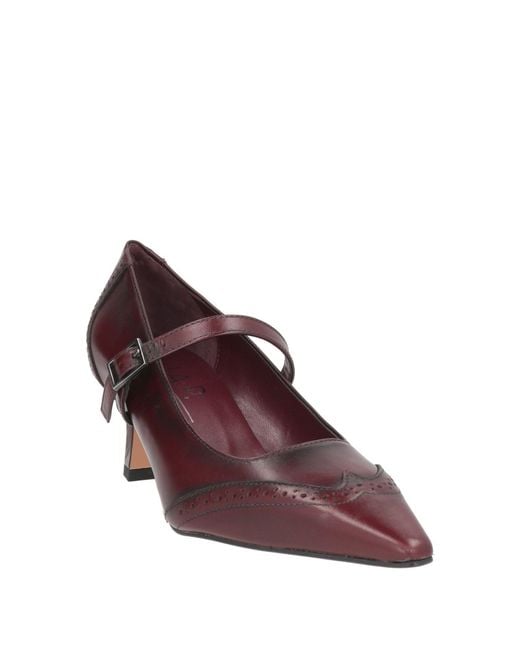 J.A.P. JOSE ANTONIO PEREIRA Purple Pumps Calfskin