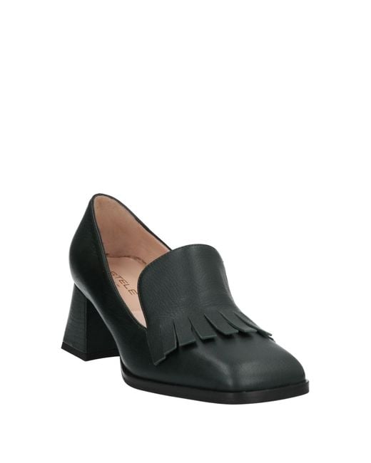 Stele Black Loafer