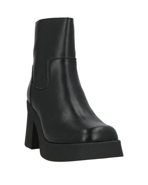 Steve Madden Black Ankle Boots