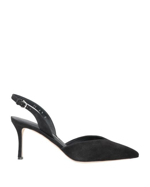 Ferragamo Black Pumps