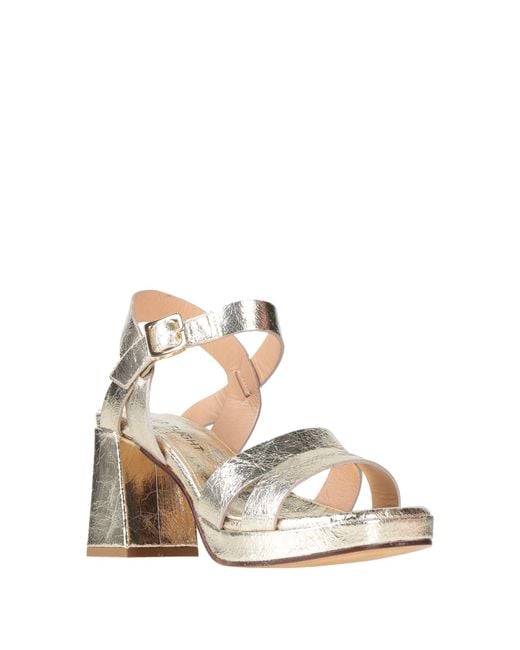Triver Flight White Sandals Leather