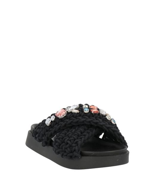 Inuikii Black Sandals