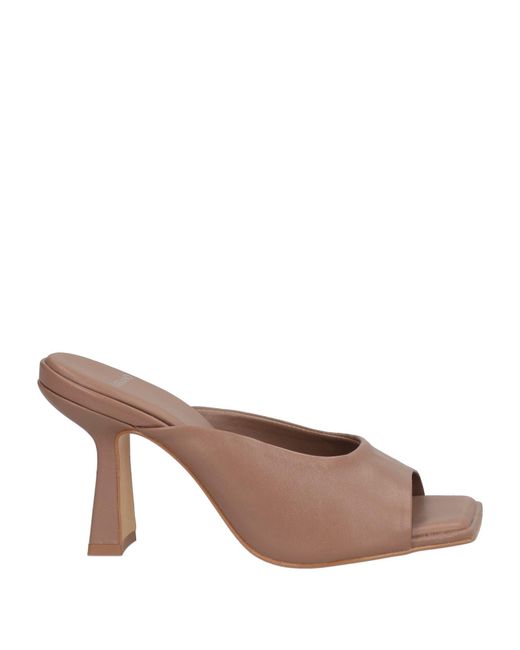 Carrano Brown Sandale