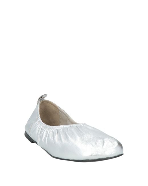 MAX&Co. White Ballet Flats