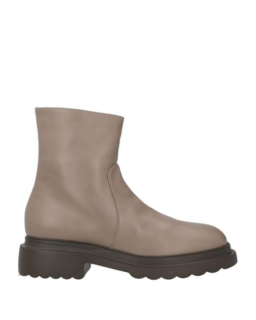 Pomme D'or Brown Ankle Boots Calfskin