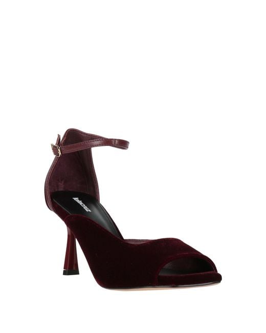 Lola Cruz White Pumps